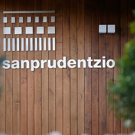 桑普如登尚酒店 2* 吉塔里亚