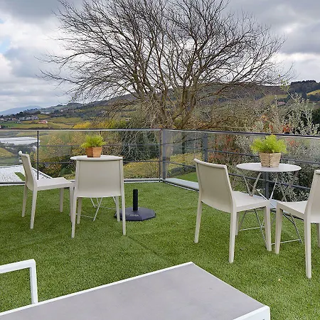 桑普如登尚酒店 吉塔里亚